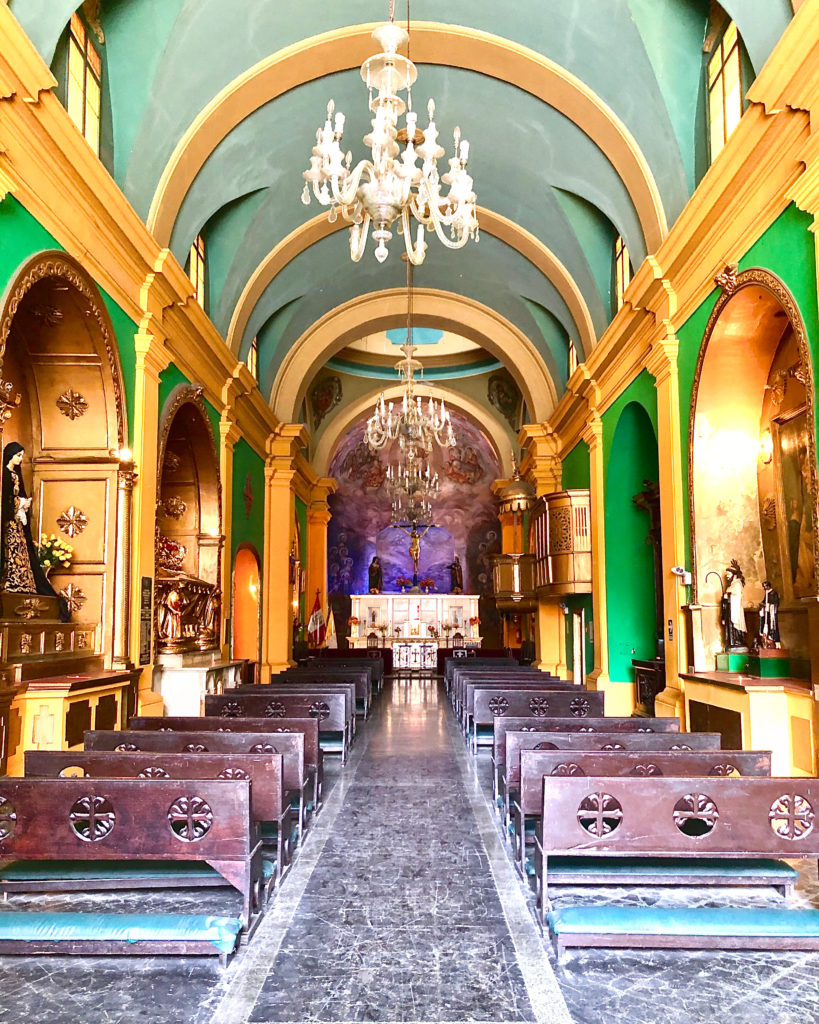 La Basilica de la Vera Cruz de Lima