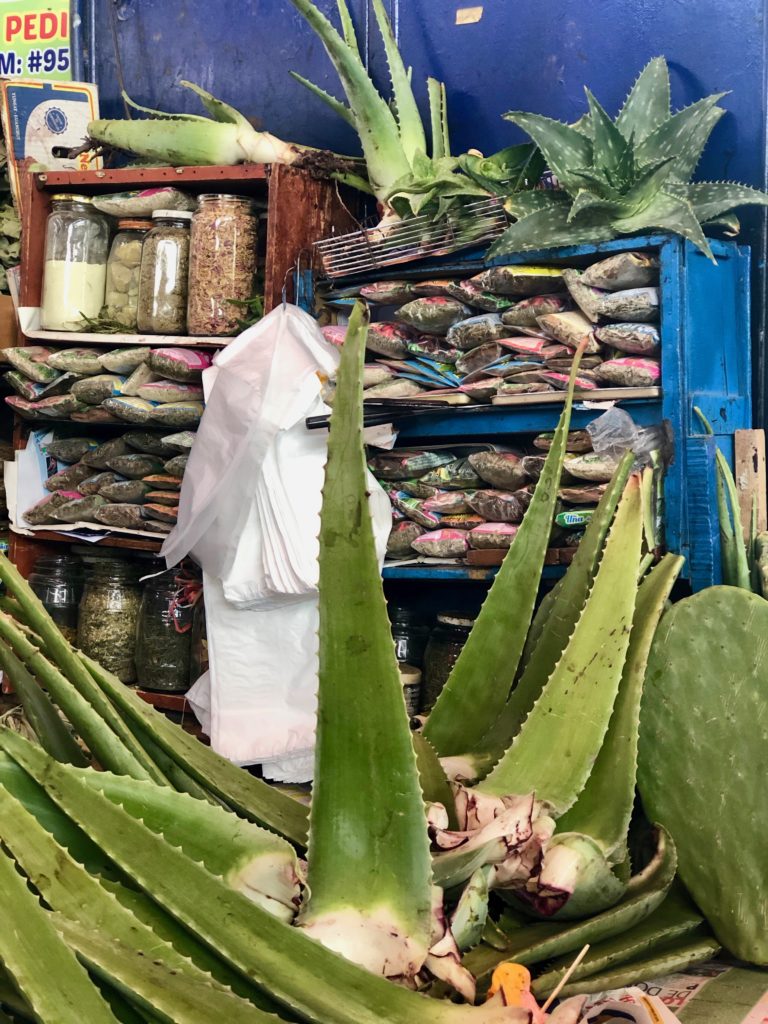Arequipa, Mercado de San Camilo, hierbas