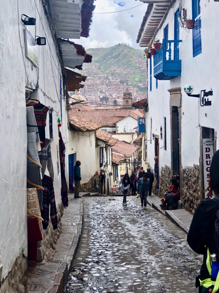 Cusco, strolling