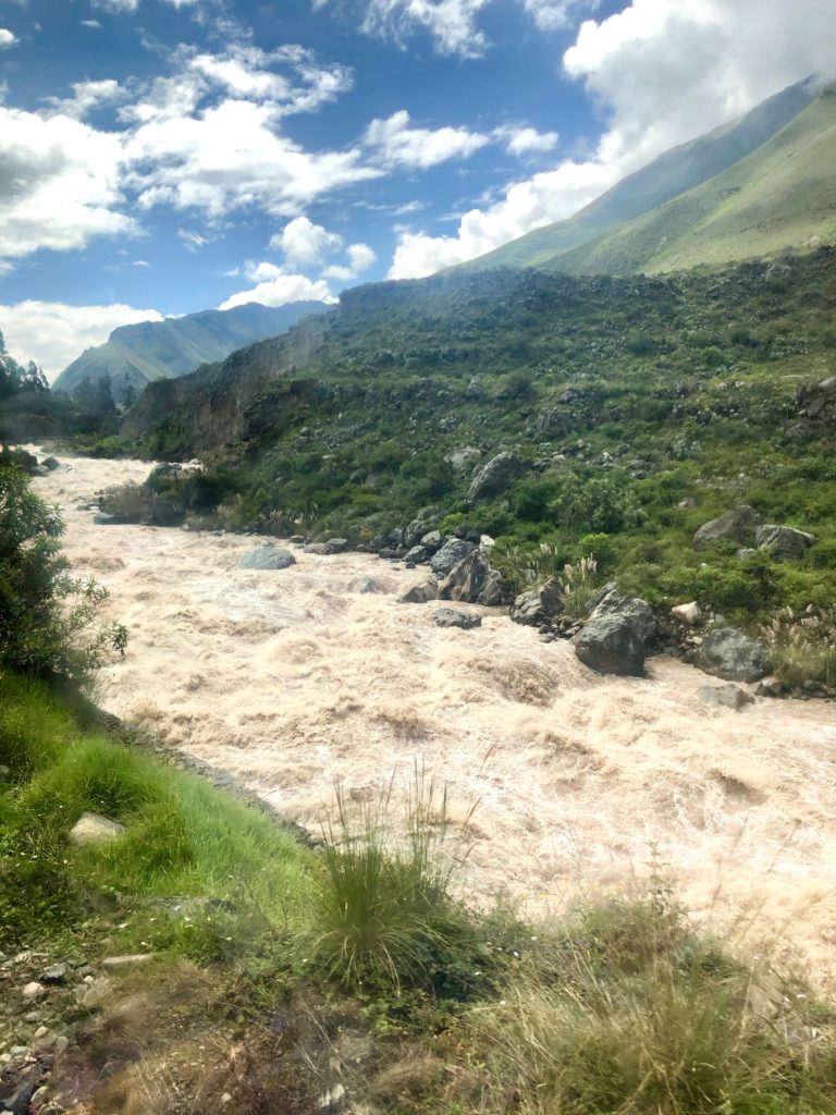 Urumba Valley, river, Ollantaytambo